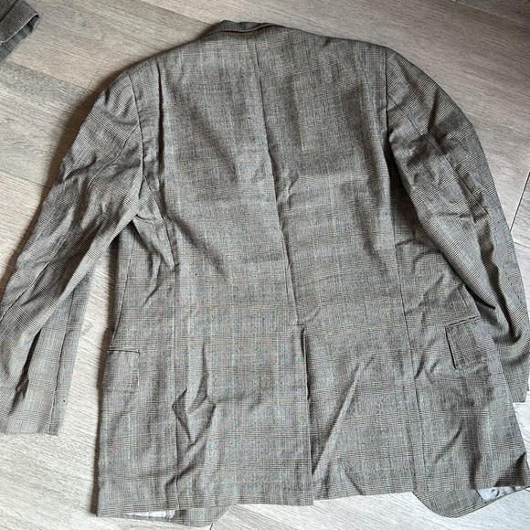 J. Press Custom glenplaid Grey Suit 42R 36X34 - Picture 6 of 10